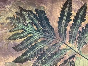 Gelli Print with large green leaves